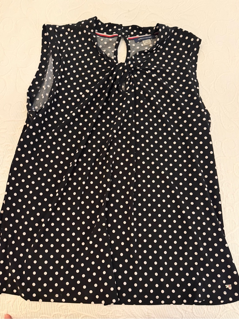 Tommy Hilfiger Polka Dot Sleeveless Blouse Size L Black Tie Neck Keyhole Top